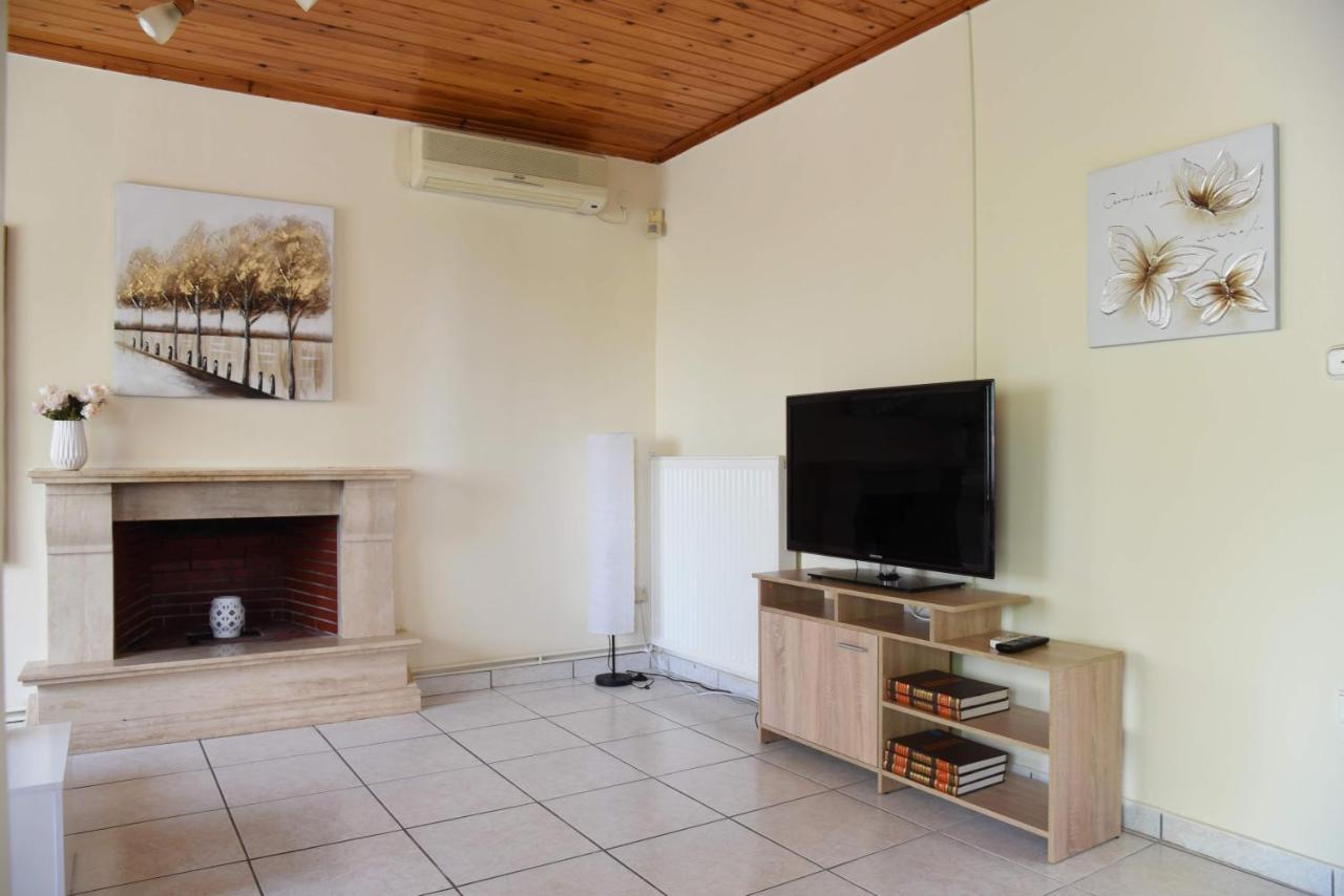 Summer Panorama Retreat - Yard, Barbeque, Up To 7 إبانومي المظهر الخارجي الصورة